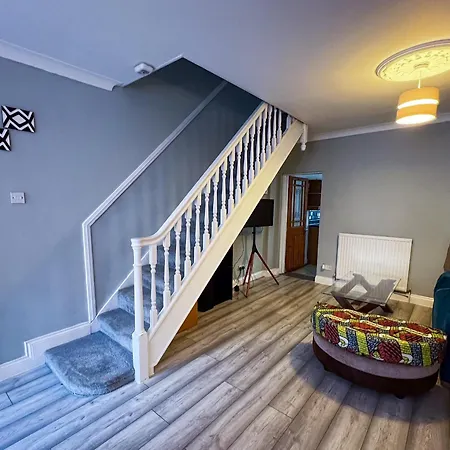 Spacious Retreat - Remote Worker & Family Friendly Портцмаус Экстерьер фото